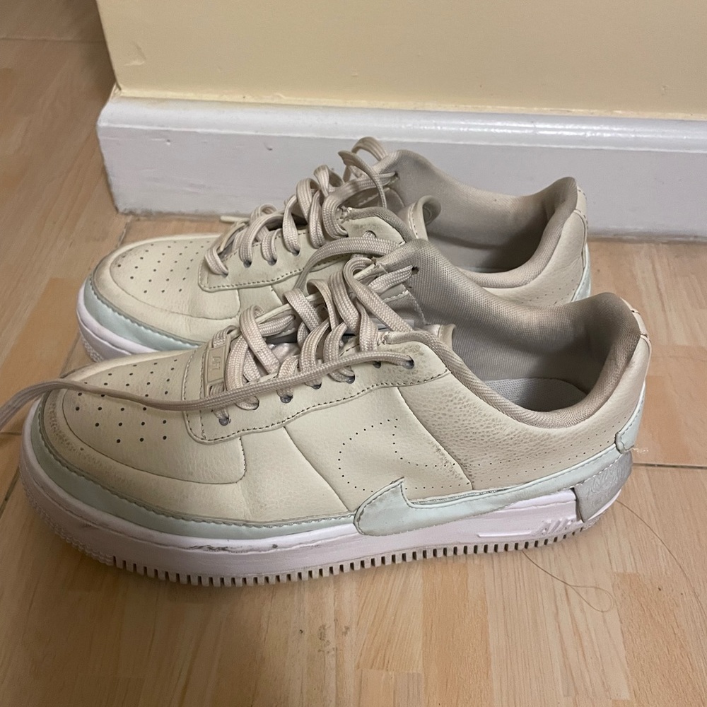 Nike Air Force